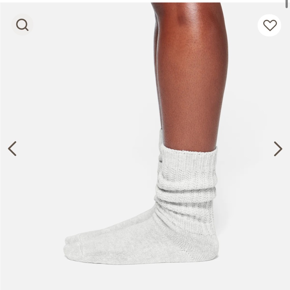 SKIMS Cream Hosiery Socks - Picture 2 of 5